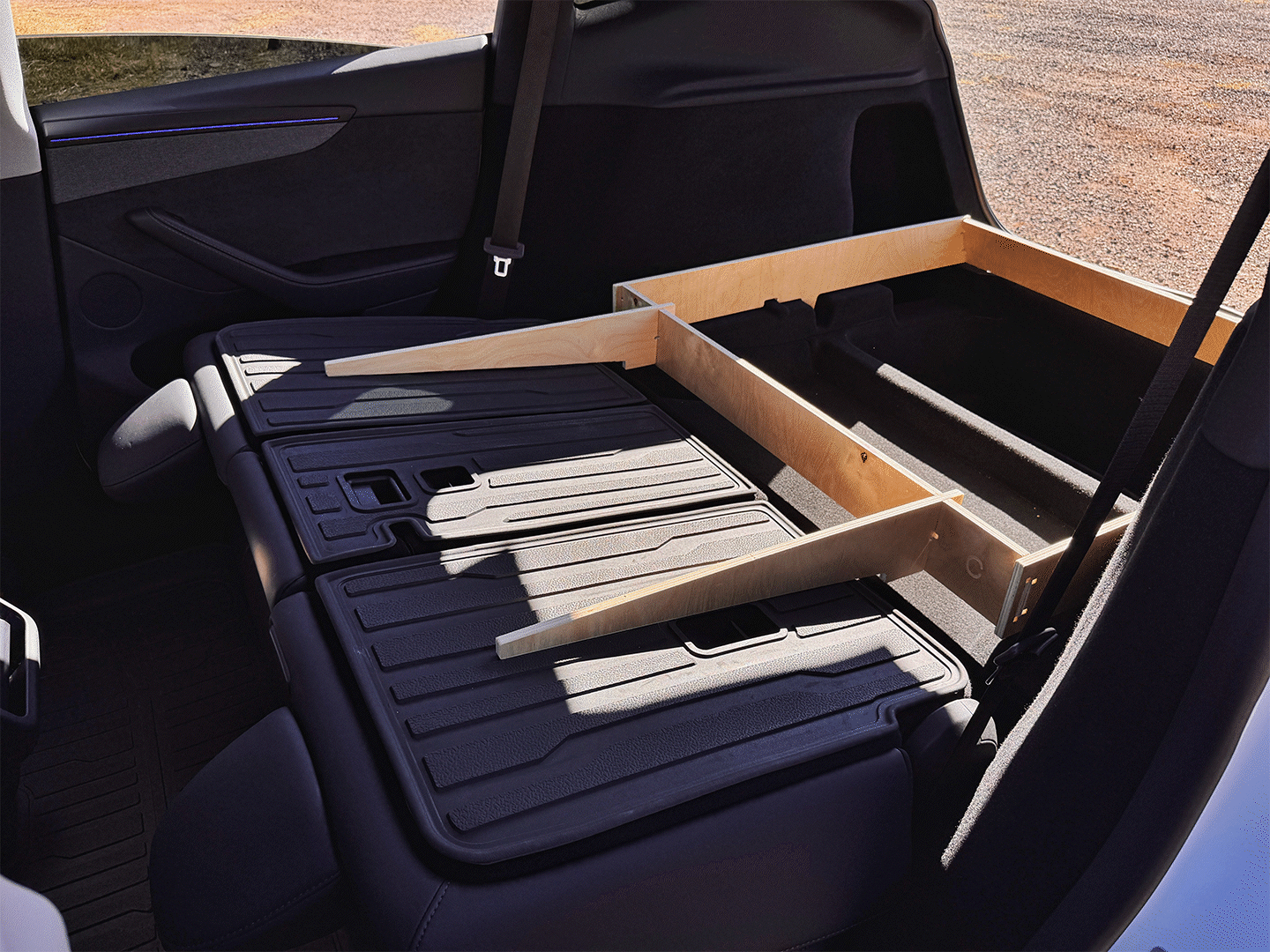 Camper Kit Ultralite sub-trunk covers demonstration for Tesla Model Y storage access